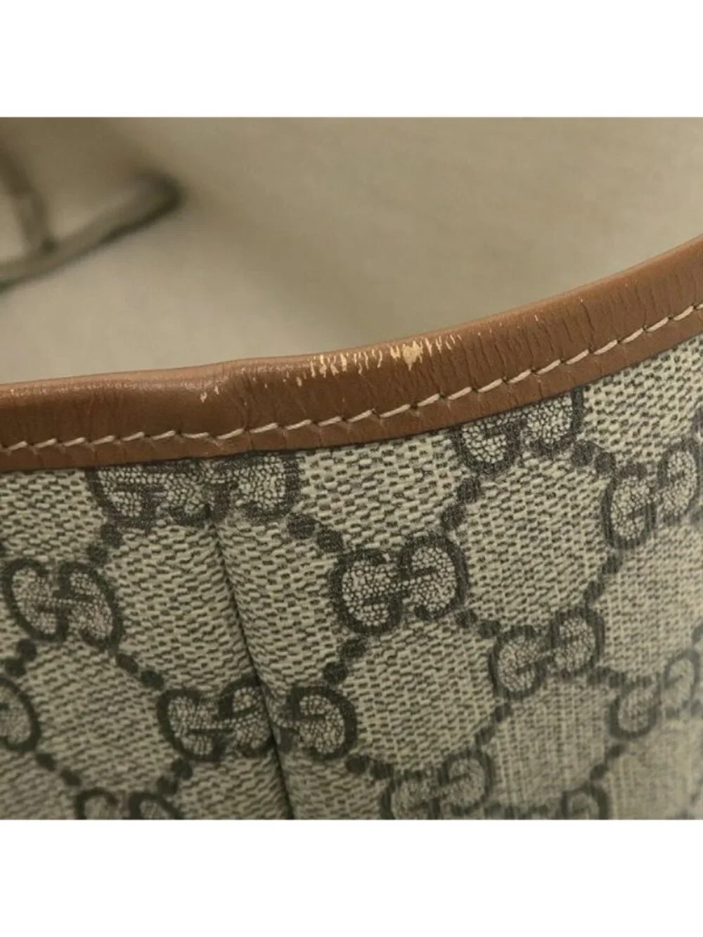Gucci GG Supreme Tote Bag